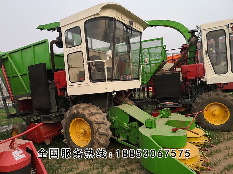 輪式圓盤內(nèi)置粉碎青黃儲機