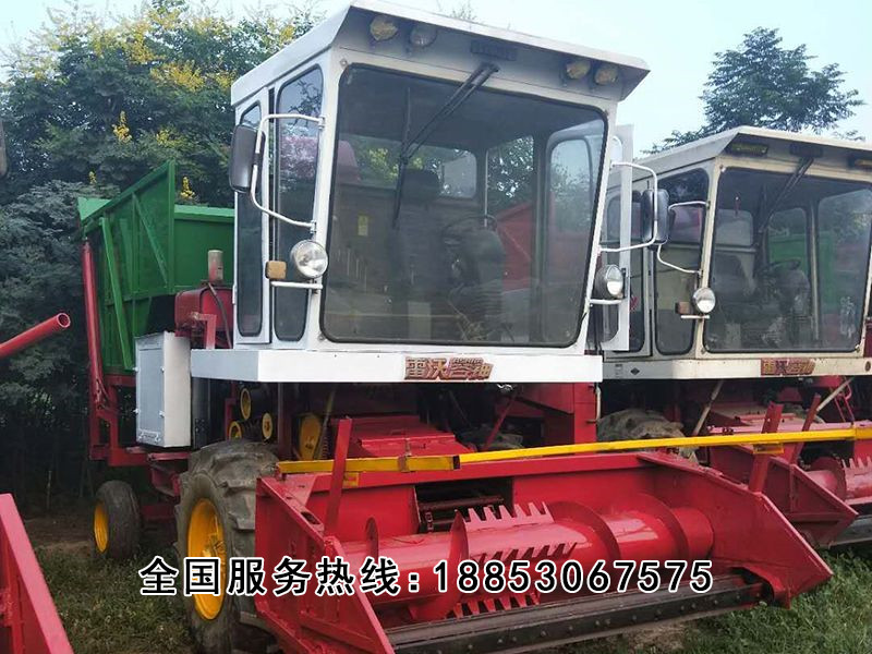 地滾dao式青儲機(jī)