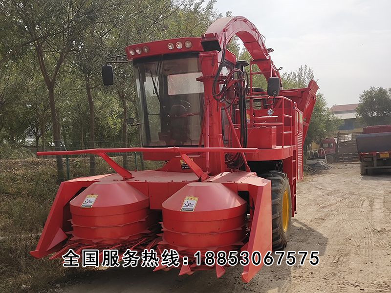 外置圓盤(pán)式青儲(chǔ)機(jī)