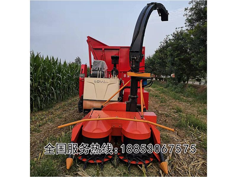 履帶式圓盤青儲機