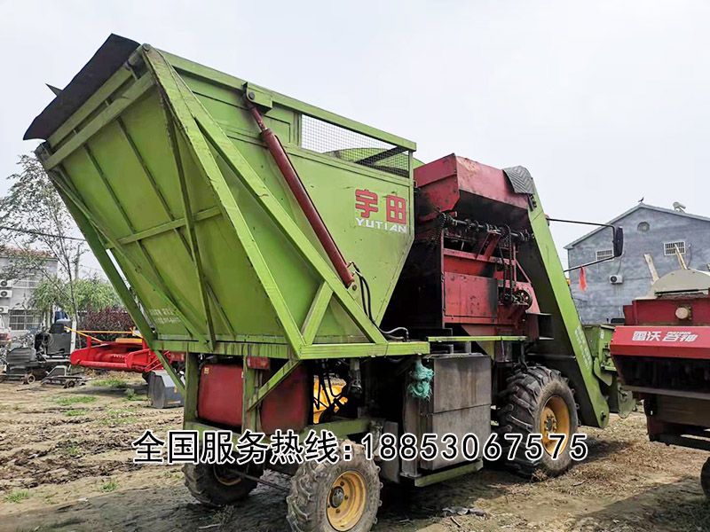 玉米雙收聯(lián)合收割機(jī)